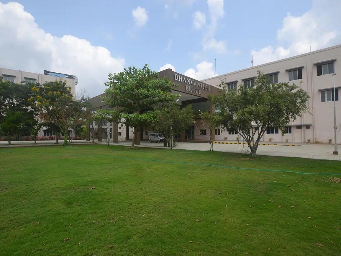 Annai Mediacal college